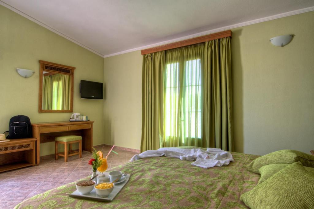 Sweety Club Solimar Emerald Rethymno Quarto foto